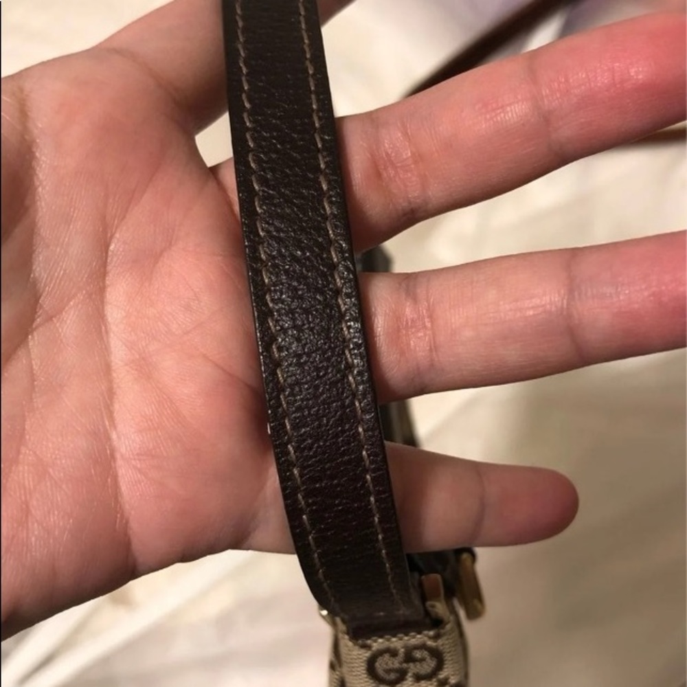 Gucci Abbey D Ring Monogram Pochette - Picture 6 of 6